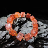 牛血鸩羽魔方手串