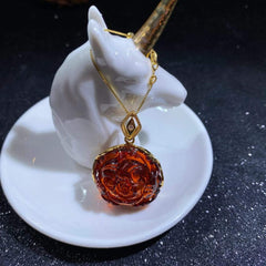 血泊花型设计款吊坠S级