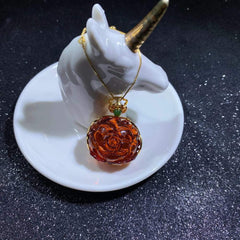血泊花型设计款吊坠S级